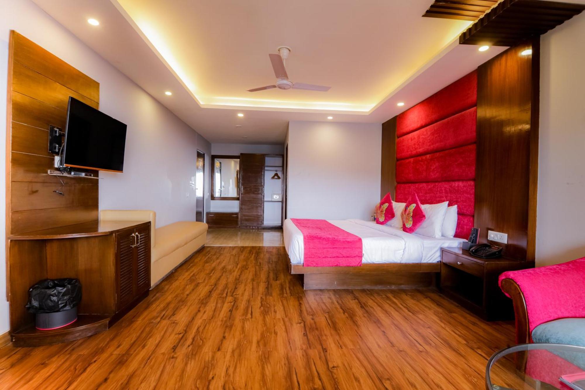 Green N Breeze Resorts Массури Экстерьер фото