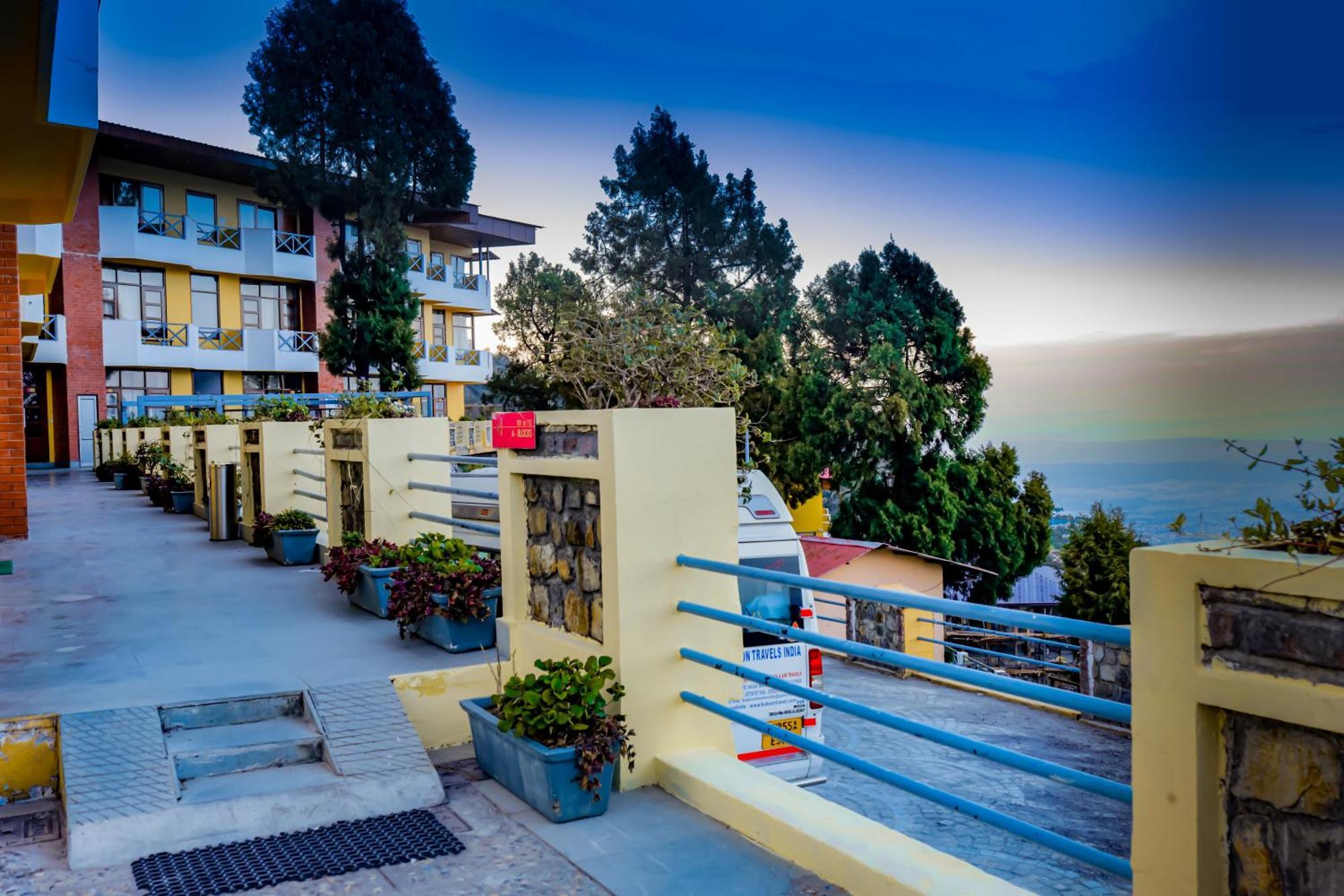 Green N Breeze Resorts Массури Экстерьер фото