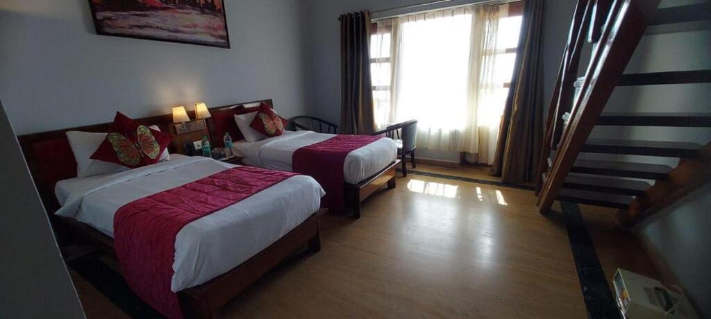 Green N Breeze Resorts Массури Экстерьер фото